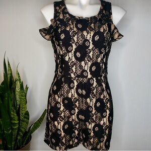 NWT Francesca’s Black Lace Shorts Romper Size Large L Lined New